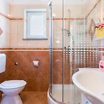 Davorka Casa de Férias Ližnjan