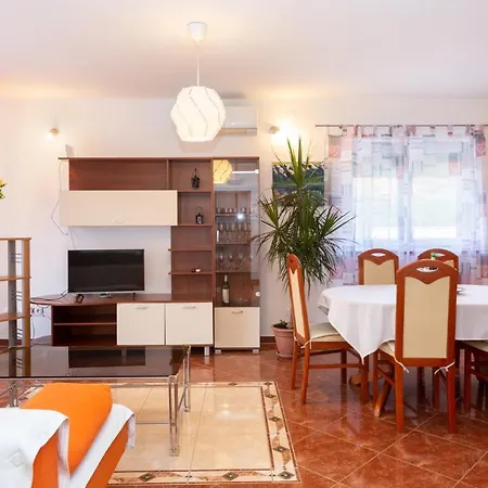 Prázdninový dům Davorka *